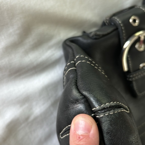 Coach Leather Buckle Shoulder Bag EUC Black - Picture 15 of 16